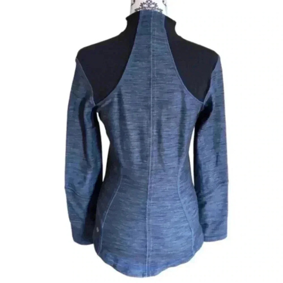 Lululemon Forme  Jacket Reversible Slub Denim Limitless Blue 11/2012 Women's 6 - Picture 5 of 14